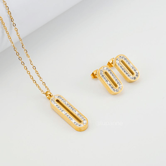 Set Amelia